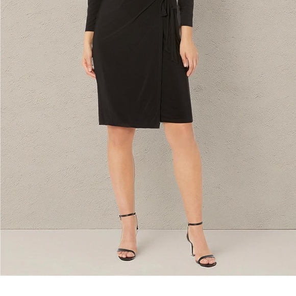Ann Klien Black Faus Stretch Wrap around Dress Size 16. 3/4 Length sleeves. - Picture 4 of 5